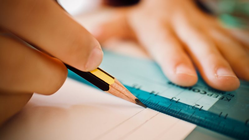 pencil-3744152_1920