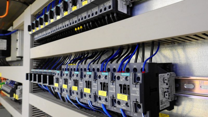switch-cabinet-2147370_1920