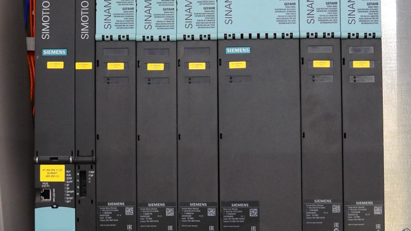 switch-cabinet-2147373_1920